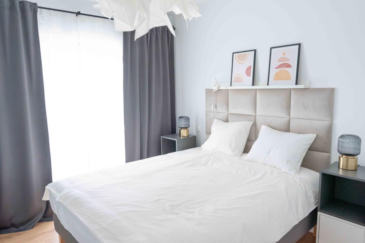 Aparthotel Weissa 7 Краков Экстерьер фото