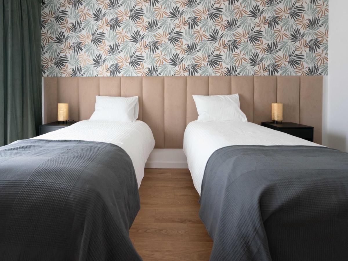 Aparthotel Weissa 7 Краков Экстерьер фото